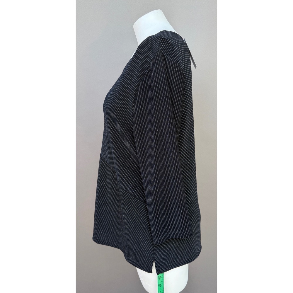 Chicos Travelers Lurex Stripe Top 2 Large Black Silver Metallic 3/4 Sleeve NEW - Picture 6 of 13